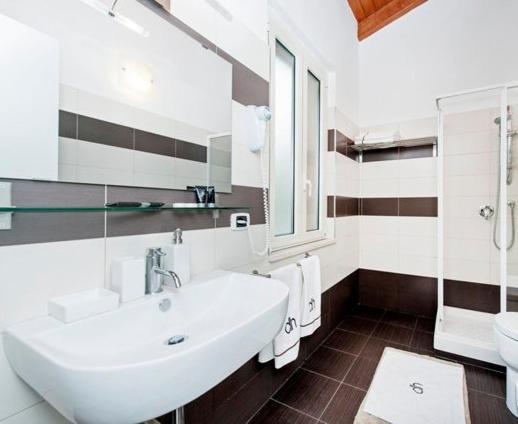 Aparthotel Dalmati House Roma Habitación foto